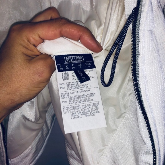 Post Card Luxury Coat - Picture 3 of 9